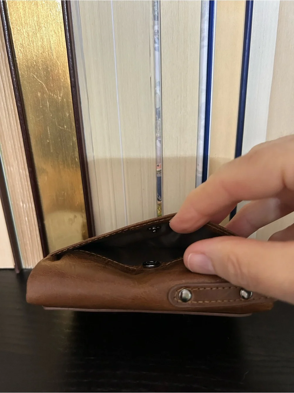 Brown Leather Men's Bifold Zip Wallet